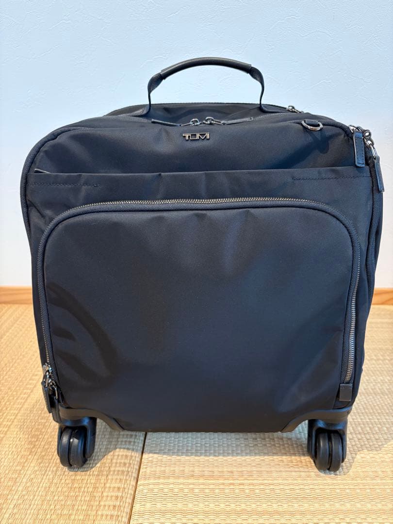 TUMI Voyageur 4輪キャスターキャリーバッグ