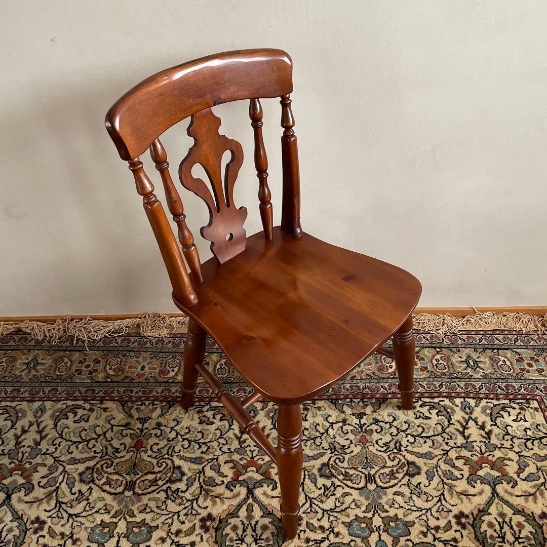 ①コスガ家具　ウィンザーチェア　パイン材　ダイニングチェア