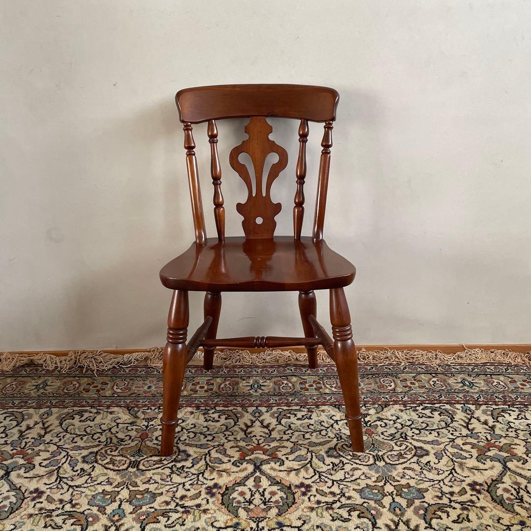 ①コスガ家具　ウィンザーチェア　パイン材　ダイニングチェア