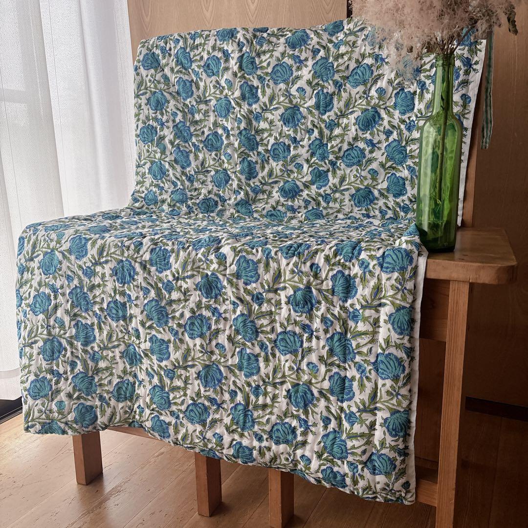 未使用※訳アリ　インド ブロックプリント 中綿入りベビーキルト ターコイズ　ラグ