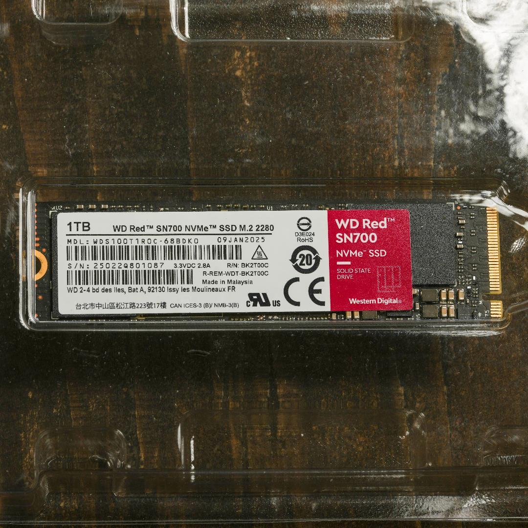 し*屋様 WD Red SN700 1TB NVMe M.2 SSD　2025/