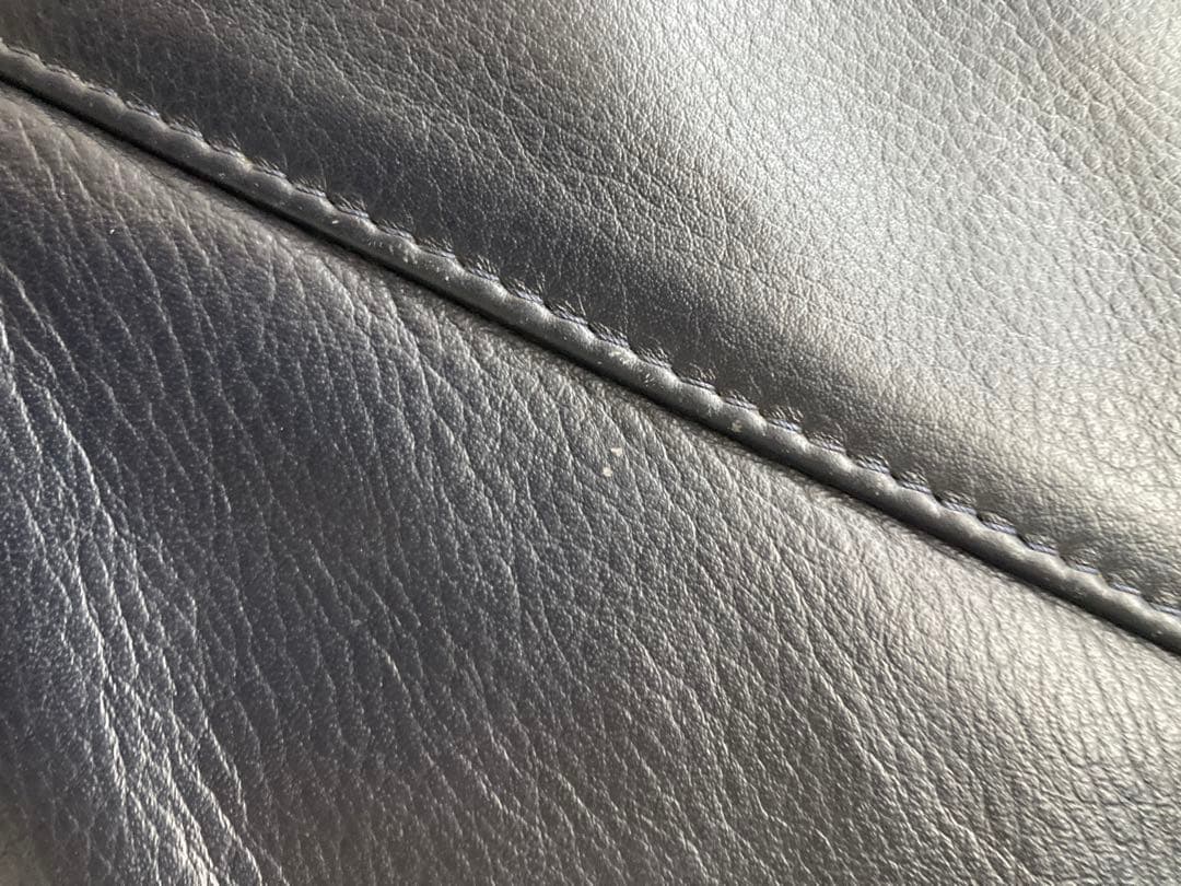 極上品ポルトローナフラウ■PUFF CUBOソファオットマン■カッシーナ