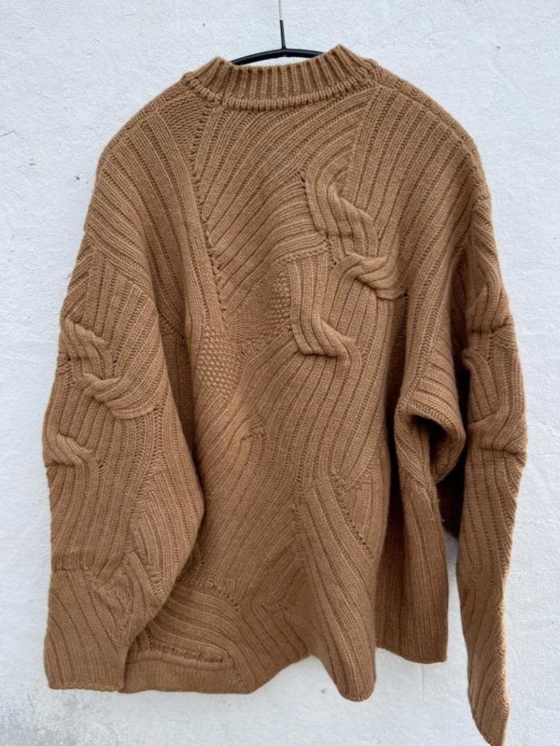 Mame Kurogouchi/ マメ クロゴウチ　ケーブルニット　キャメル