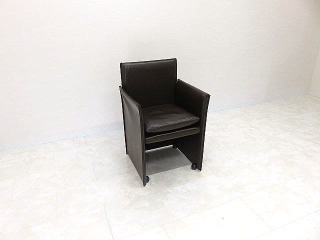 カッシーナ 「 401 ブレーク アームチェア」マリオベリーニ 　ラウンジチェア