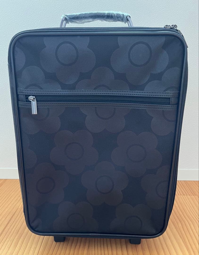 【未使用美品】MARY QUANT キャリーバッグ　スーツケース