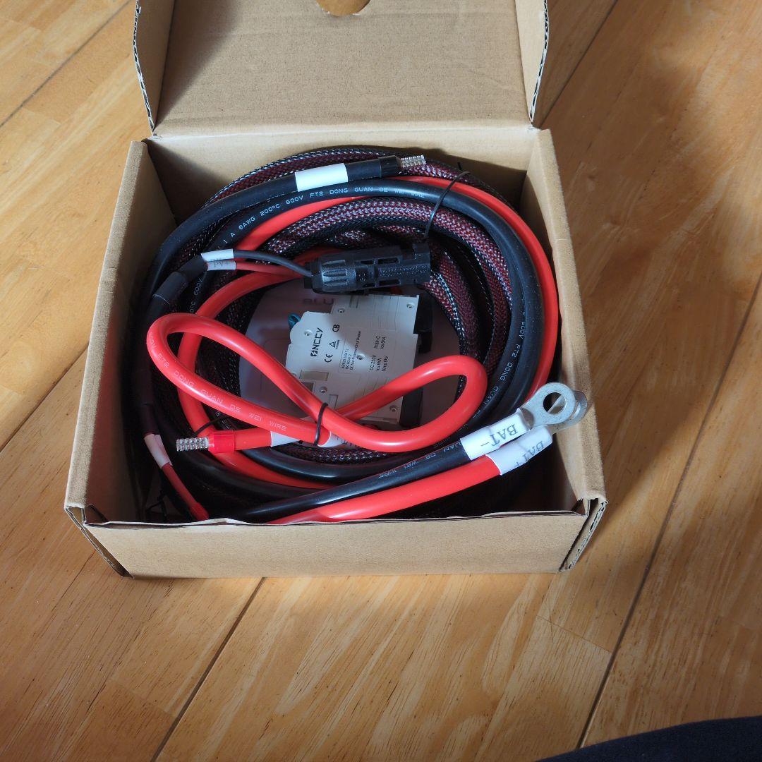 BLUETTI Charger1走行充電器560wオルタネーター、付属品