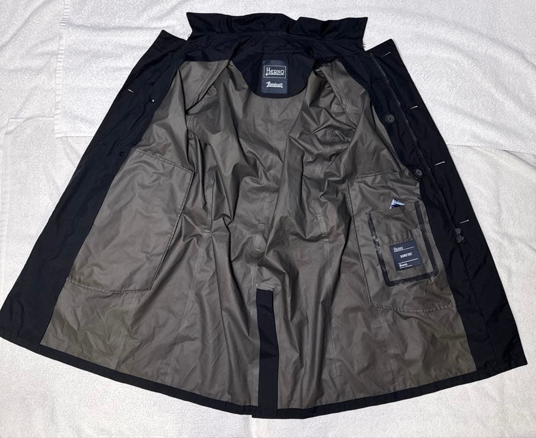 激レア❗️廃盤品❗️ヘルノ GORE-TEX LAMINAR トレンチコート