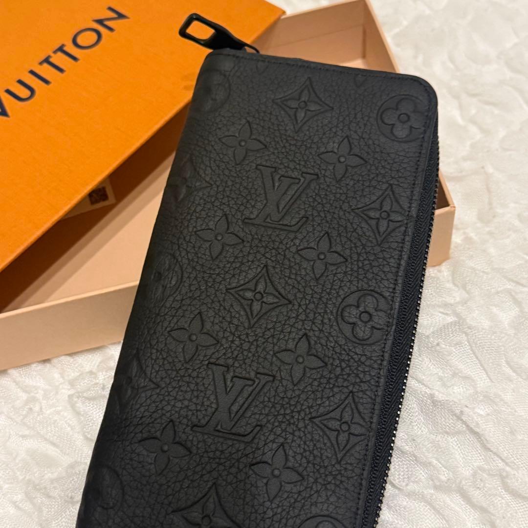 Louis Vuitton ジッピーウォレット・ヴェルティガル