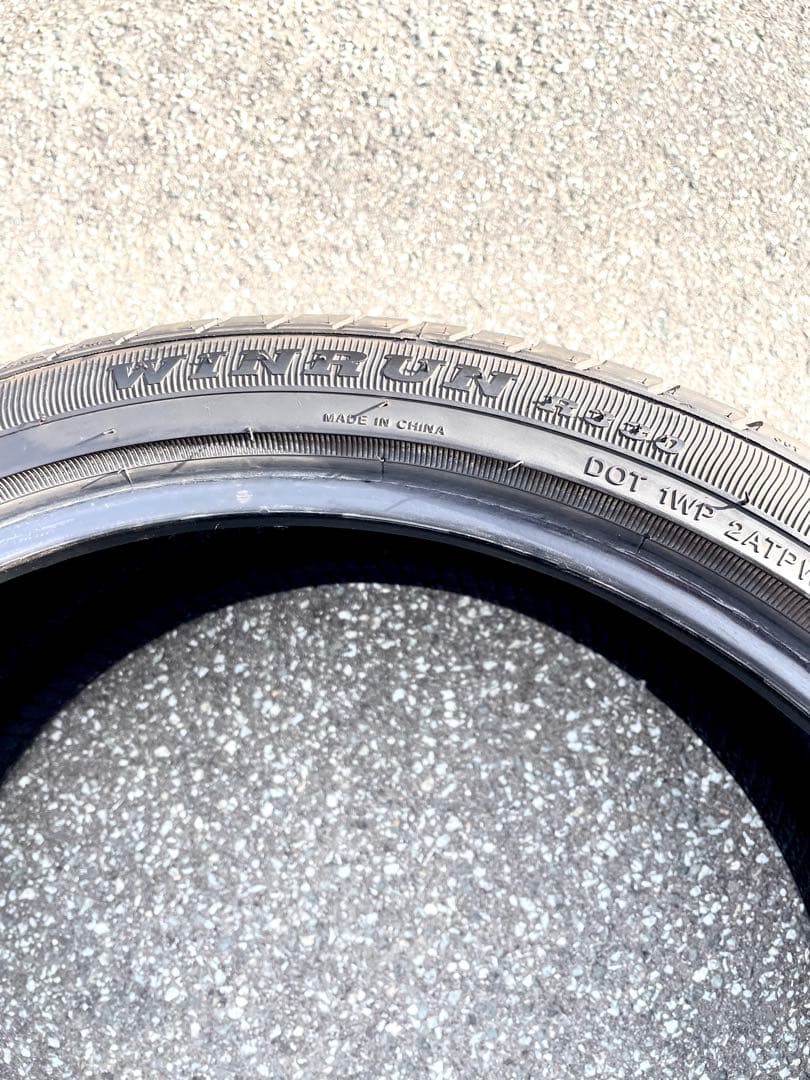 255/35R20 バリ溝 20インチ タイヤ 4本セットWINRUN R330