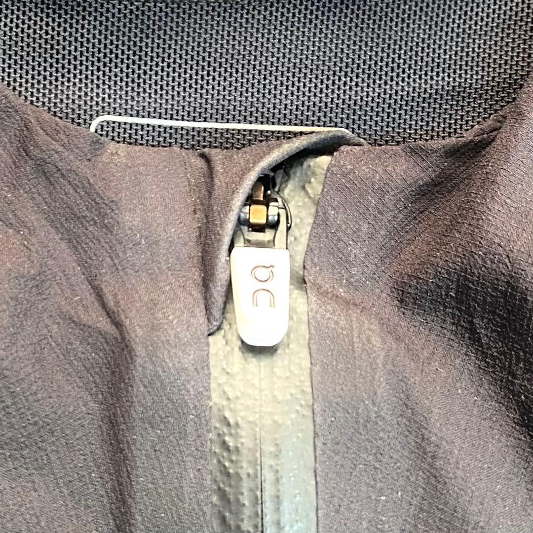 On run on clouds weather jacket ブラック　M相当