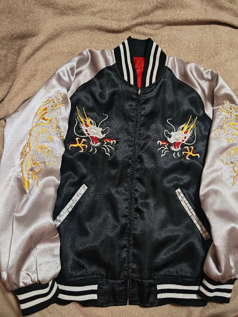 90S YOKOSUKA 日本 限定 スカジャン 鷲龍　サテン vintage