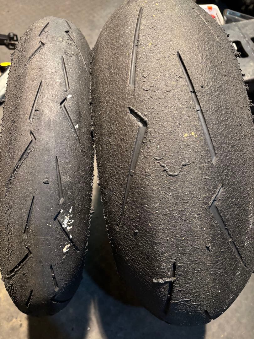 ピレリ　スーパーコルサ　sc1