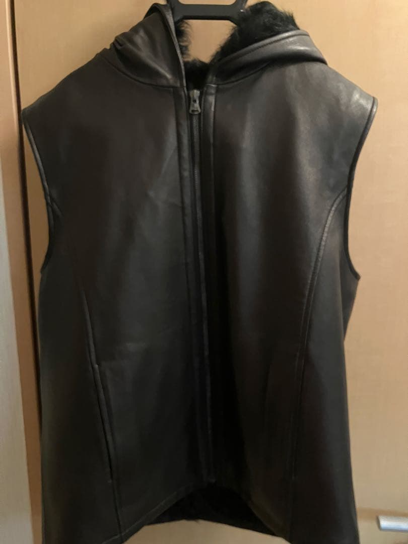 BACKLASHカルガンラム +シープレザーフーディーベスト