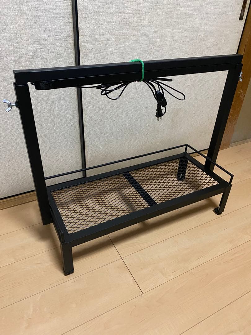 アイアンシェルフ　アイアンラック　多肉植物　アガベ　ライトレールバー　植物棚