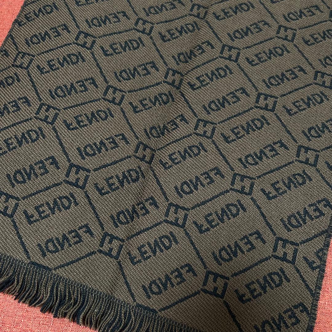 FENDI フェンディ マフラー リバーシブル