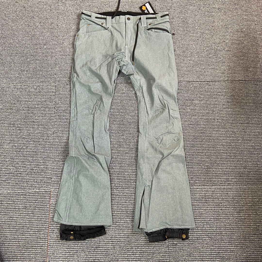 新品・未使用⭐️WACON ワコン　スノボウェア　スキーウェア　上下セット　L