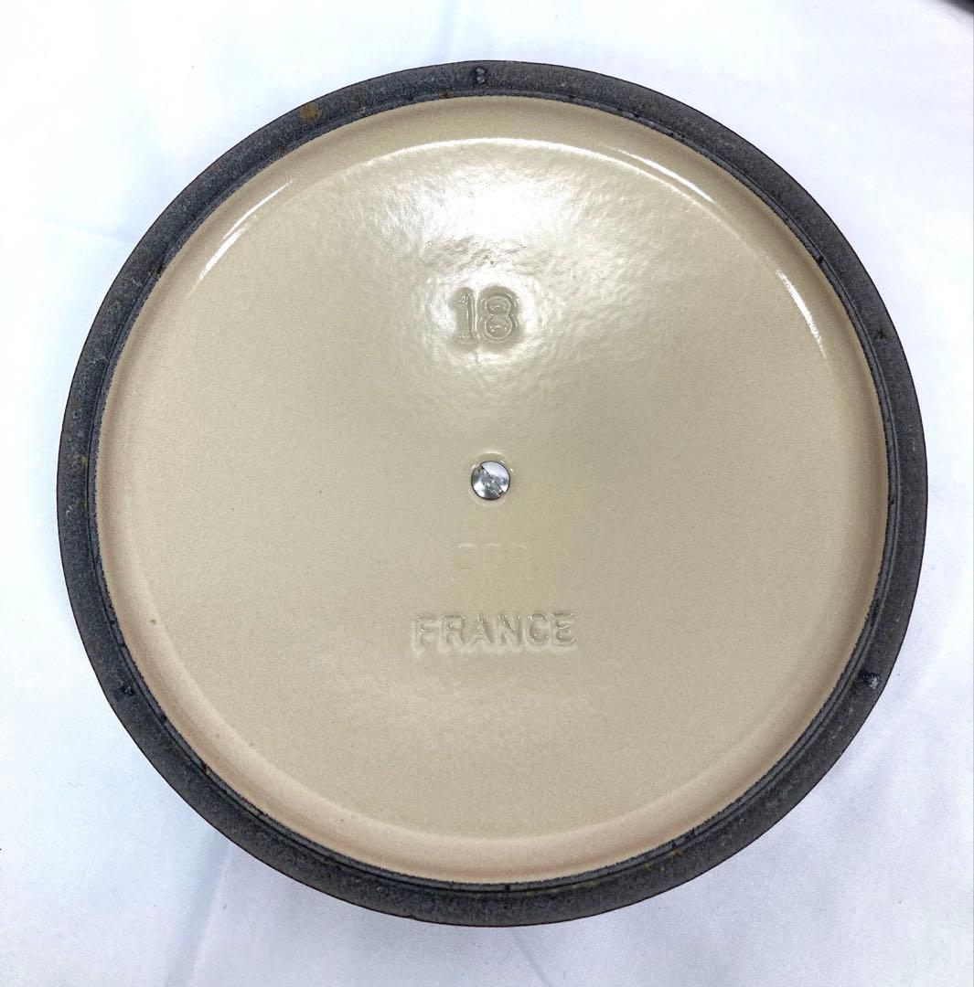 1201N9パ LE CREUSET 両手鍋 18cm ココット レッド