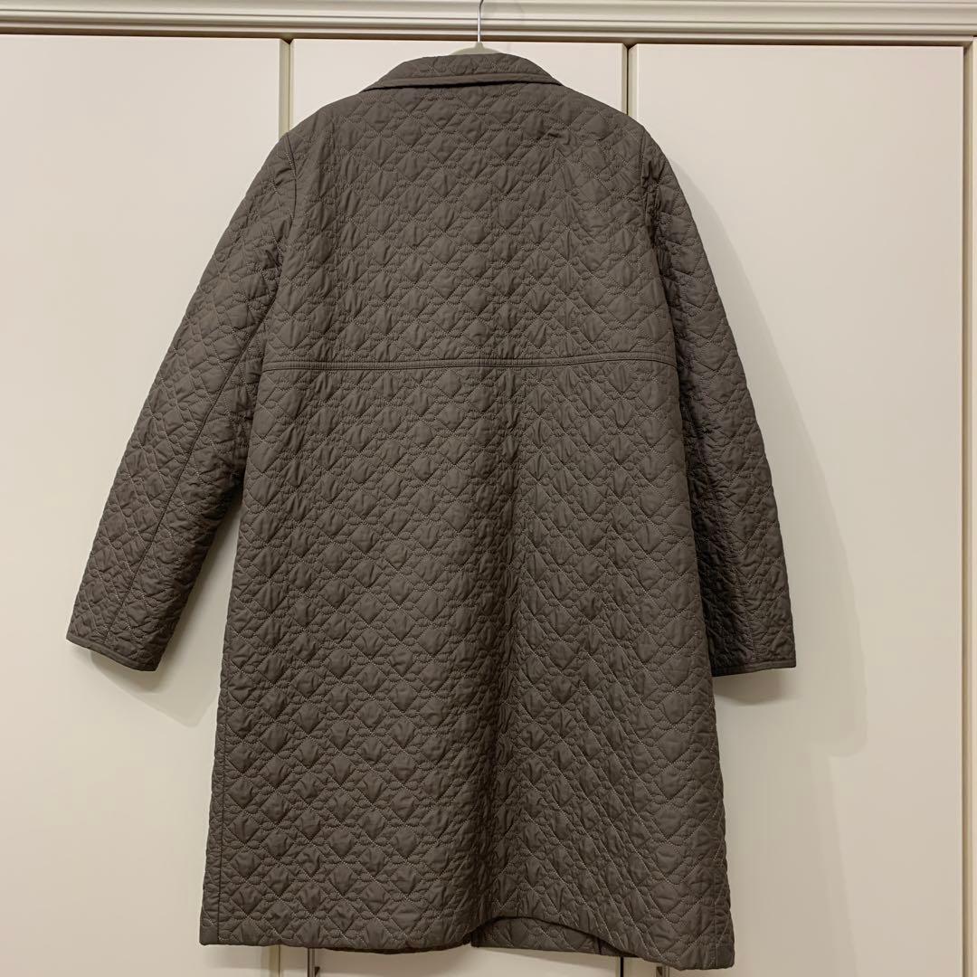 アニヤハインドマーチ　キルティングコート　リボン柄　ブラウン　中綿入り