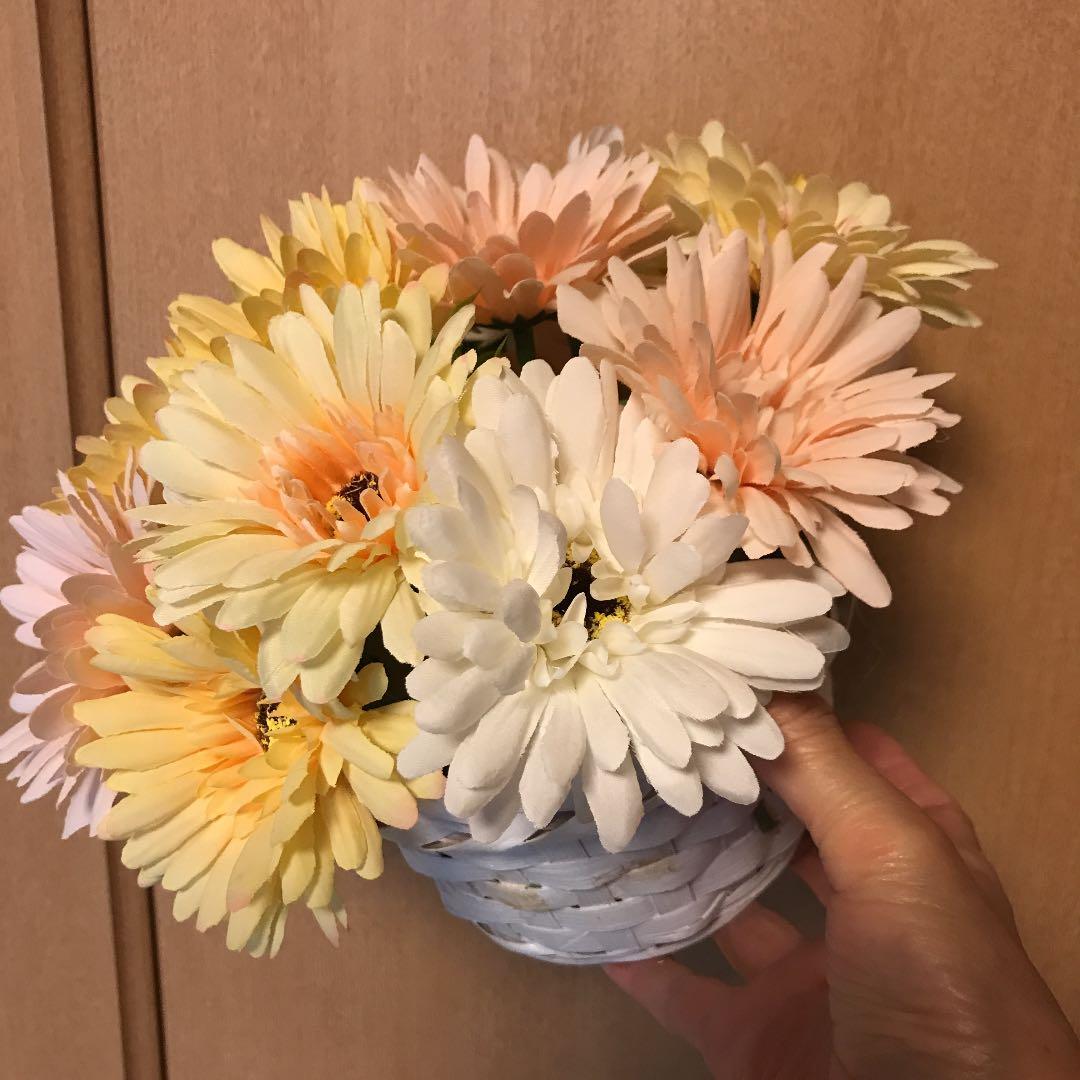 フラワーアレンジメント　ガーベラ