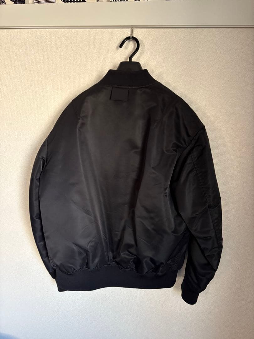 【美品】ユニクロ +J ハイブリッドダウンオーバーサイズジャケット Lサイズ