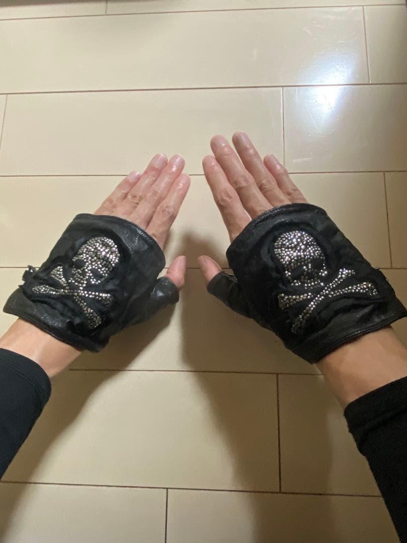 【初期レア】Roen ロエン スカル スワロフスキー レザー 指なしグローブ