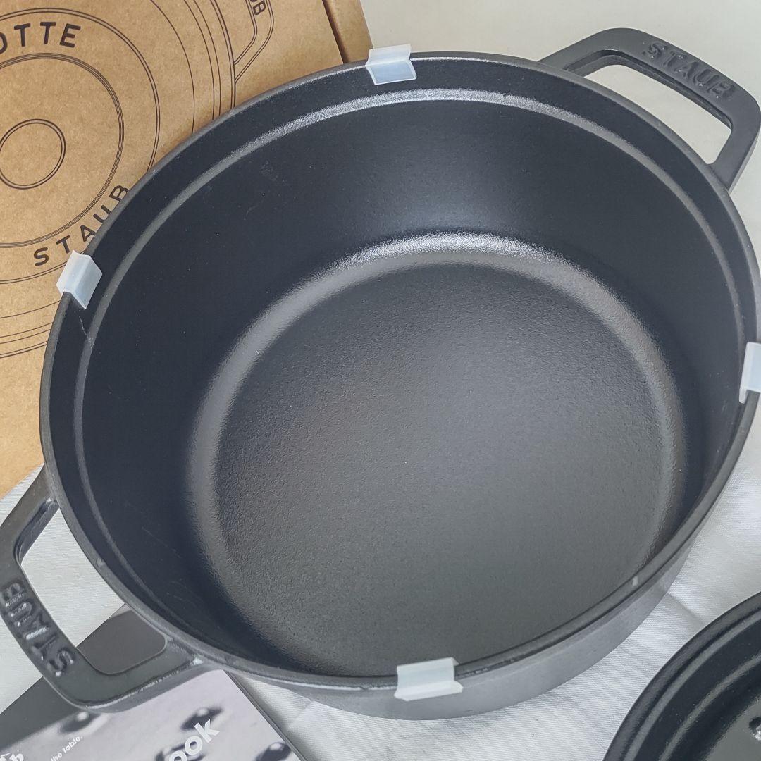 ストウブ ピコ・ココット ラウンド 24cm ブラック