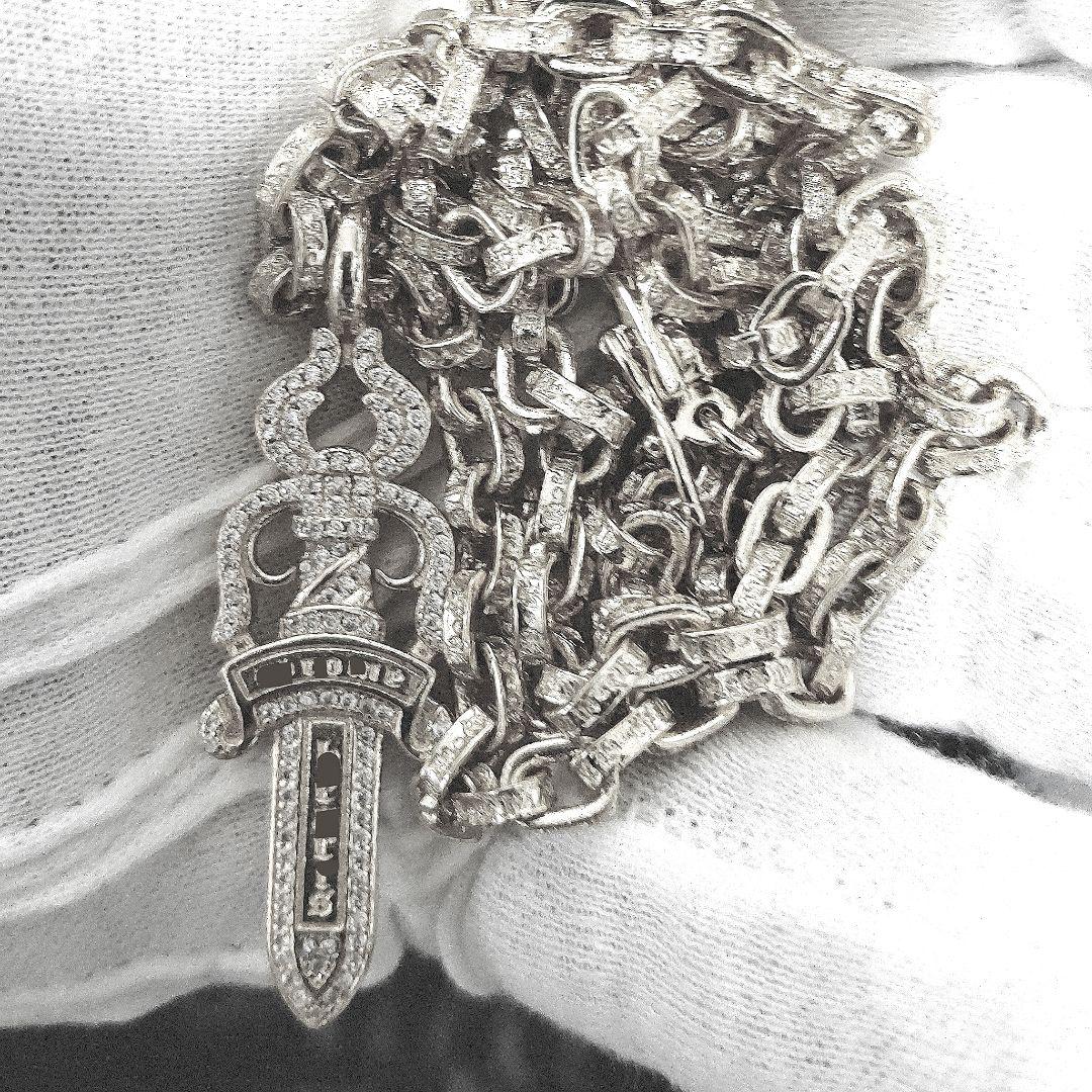 超豪華 18K WG 仕様 ダガー パヴェ ペンダント & ペーパーチェーン