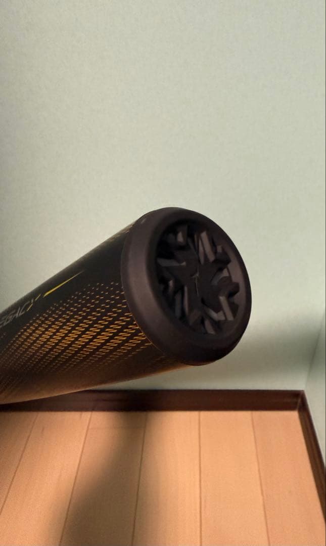 25年モデル　ビヨンドマックスレガシー　85cm730g 新品同様　軟式バット