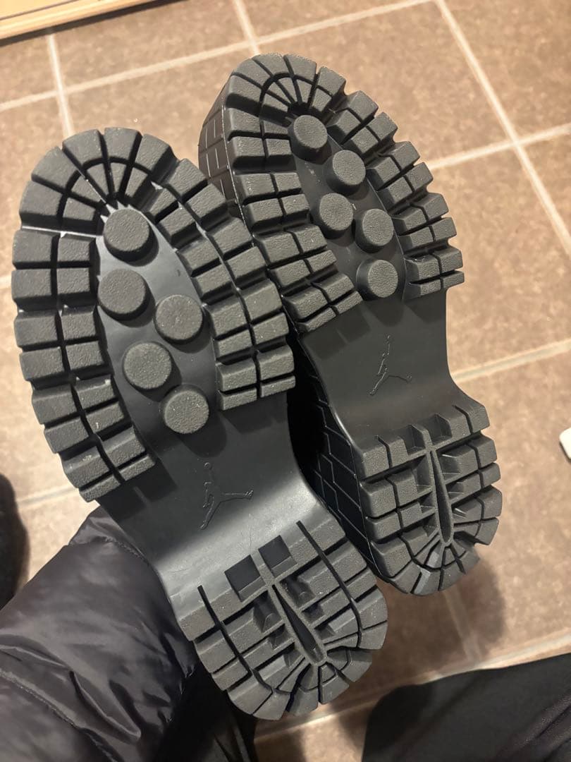 NIKE ナイキ エアジョーダン ブルックリン 25（US8）