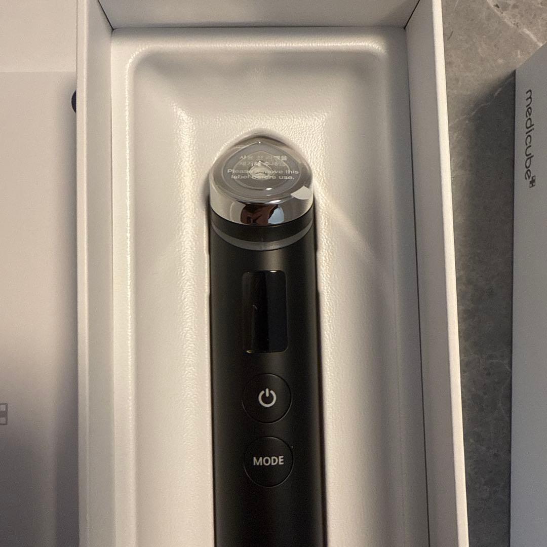 メディキューブ美顔器medicube AGE-R BOOSTER PRO