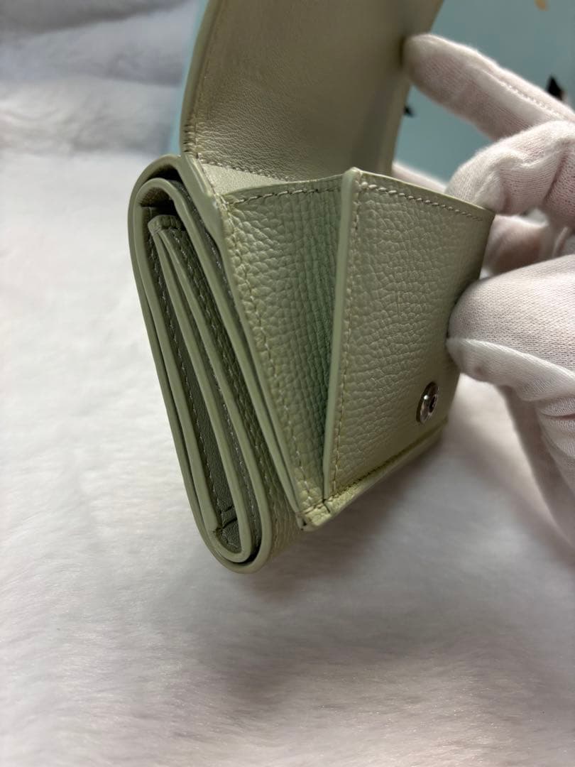 y*i様 【最終値下げ】LOEWE ロエベ　アナグラム　レザー　トライフォールド