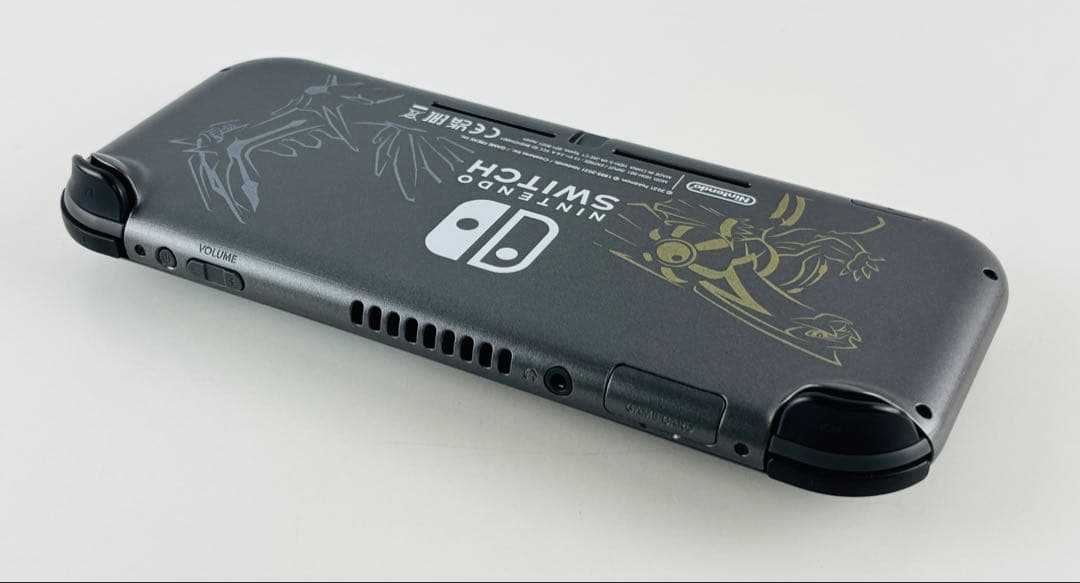 ほぼ新品 ニンテンドー スイッチ ライト ディアルガ パルキア 本体 lite