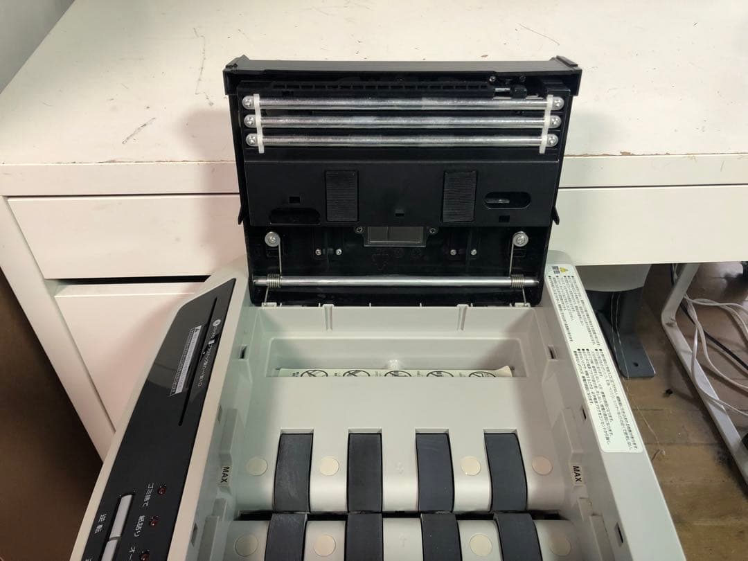 アイリスオーヤマ　シュレッダー　AFS150HC