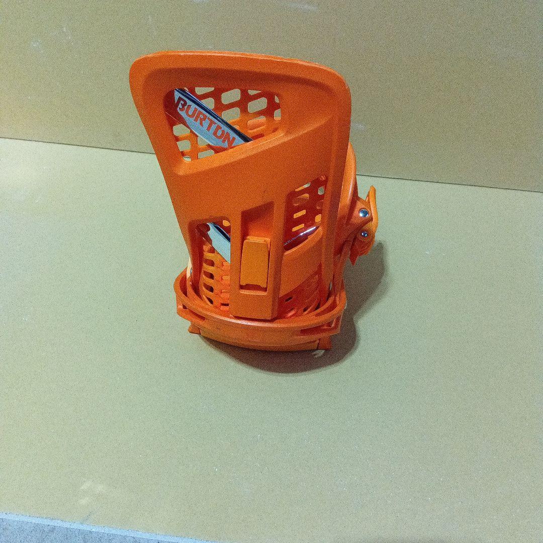 BURTONジェネシス スノーボードビンディング オレンジ