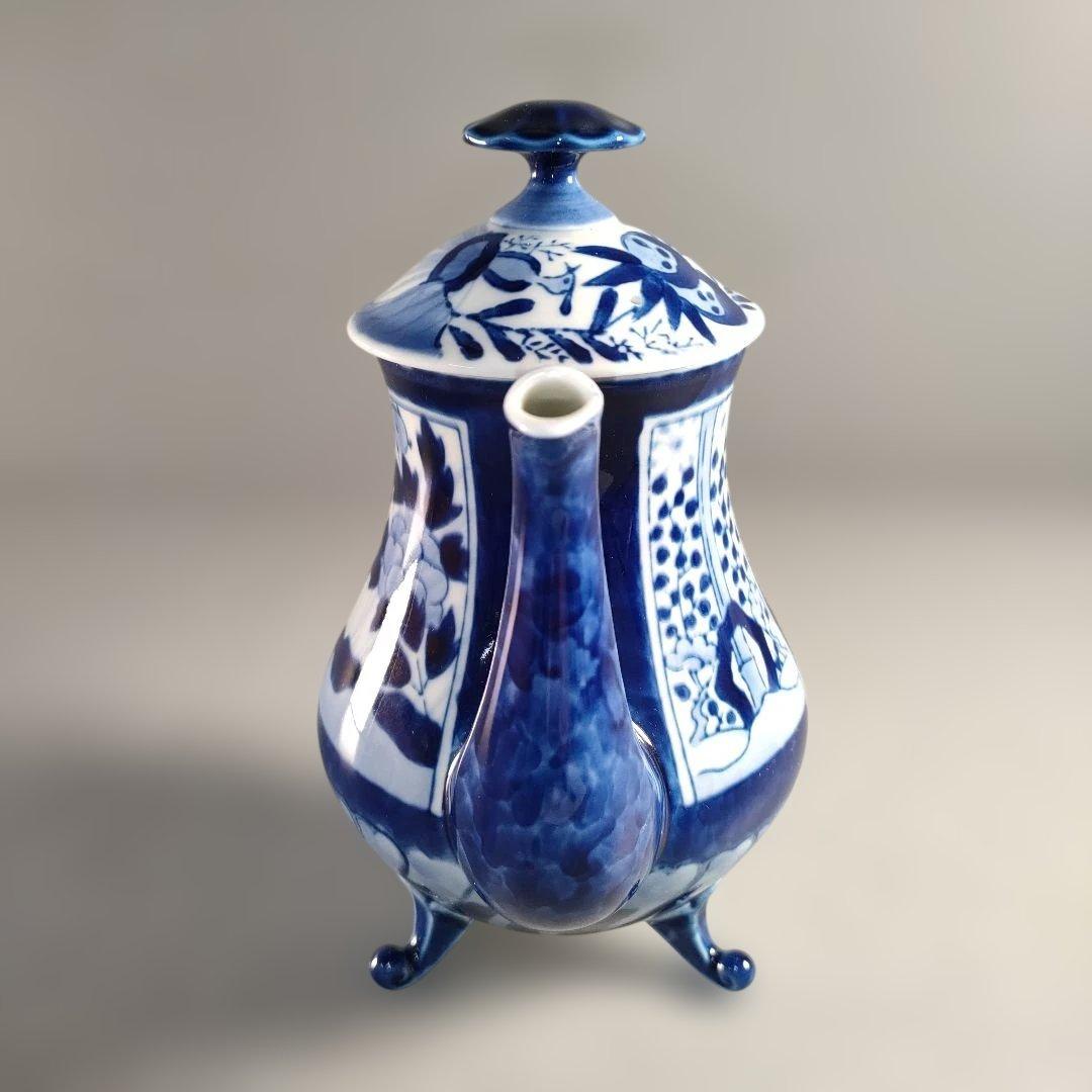 A1352-9/有田焼/深川製磁/染付花唐草文VOCポット/茶器/茶道具/煎茶器