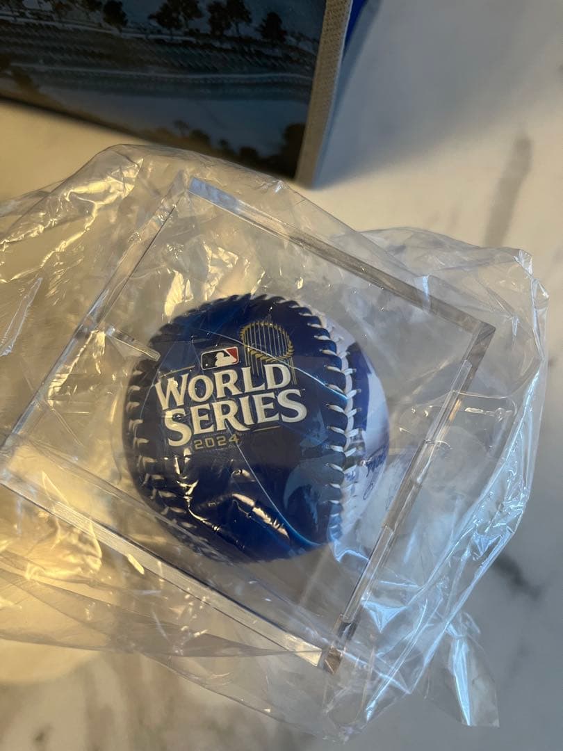 【福袋33000円未使用】ドジャース/大谷/佐々木/ユニホーム、カレンダー他