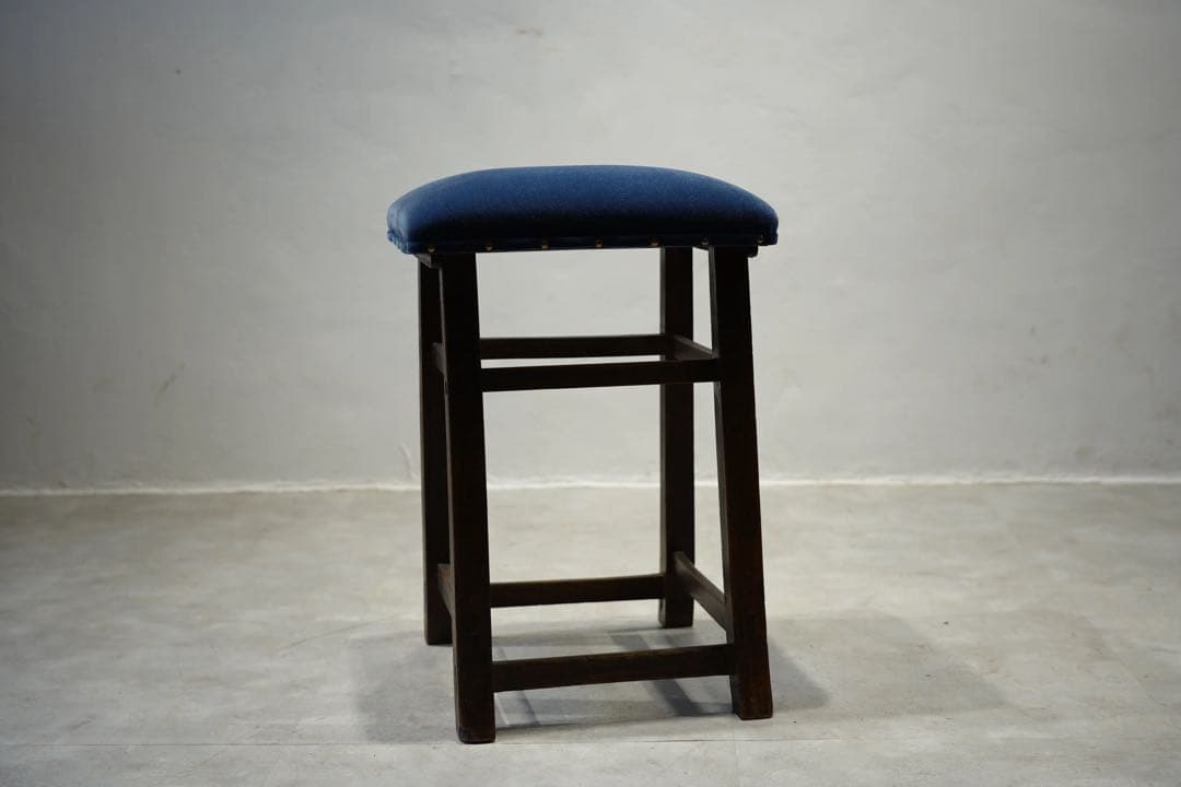 スクエアスツール　古木　木製椅子　楢材　大正時代