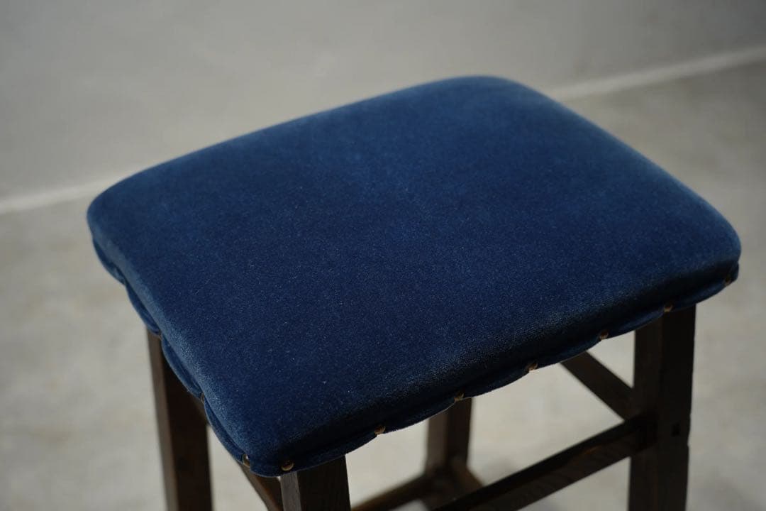 スクエアスツール　古木　木製椅子　楢材　大正時代