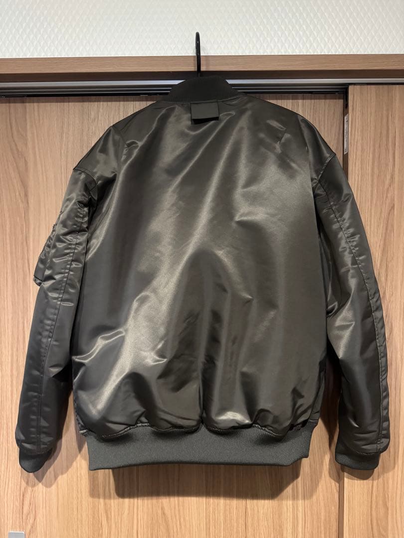 売り切り ハイブリッドダウン オーバーサイズ MA－1 グレー L 試着のみ