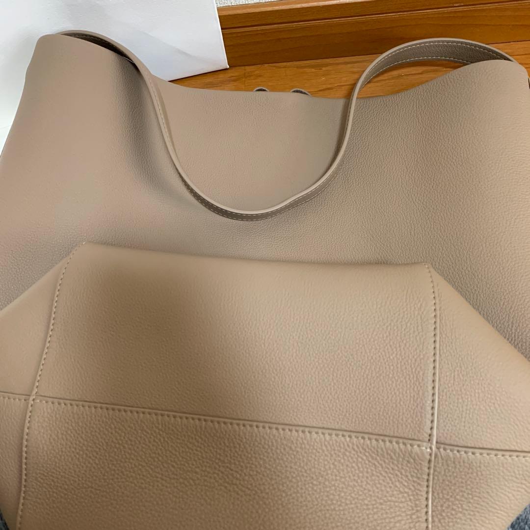 正規品 美品 THE ROW ザロウ トートバッグ LARGE ラージ トープ