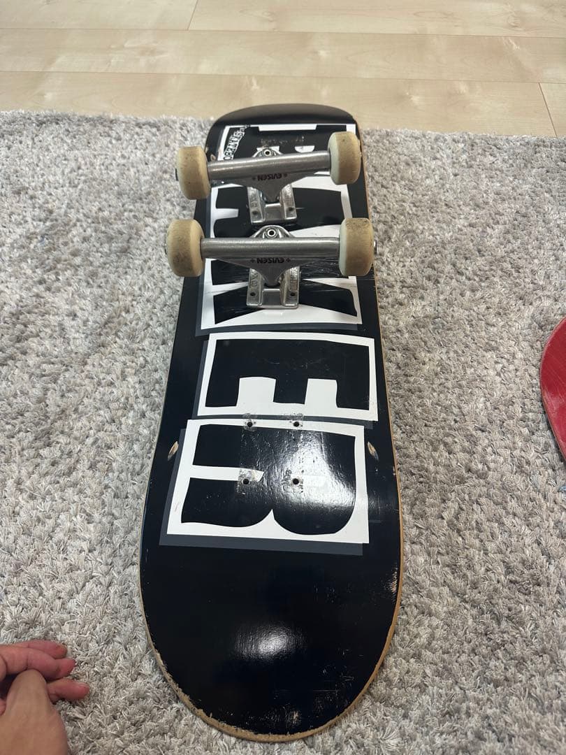 <最終割引>Bakerデッキ、evisenトラックセット(ウィールベアリング付き