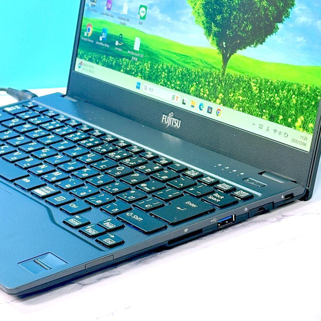 超薄型軽量☆メモリ8GB・SSDで快速★指紋認証★Win11☆ノートパソコン