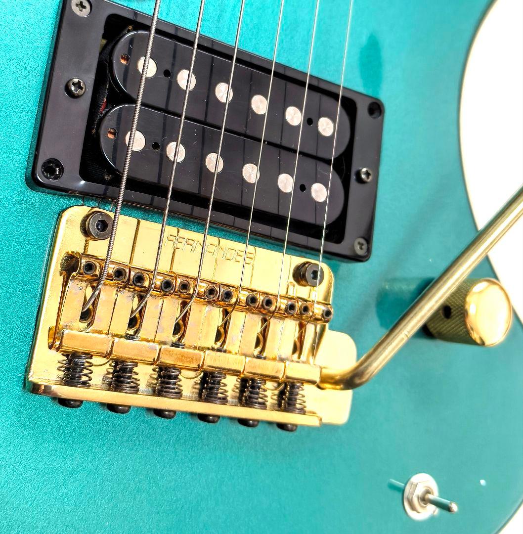 【美品】ZO-3 芸達者 MG ターコイズ アンプ内蔵ミニギター 専用ケース付き