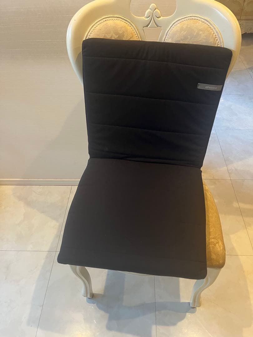 エアウィーヴ 座 クッション ブラック