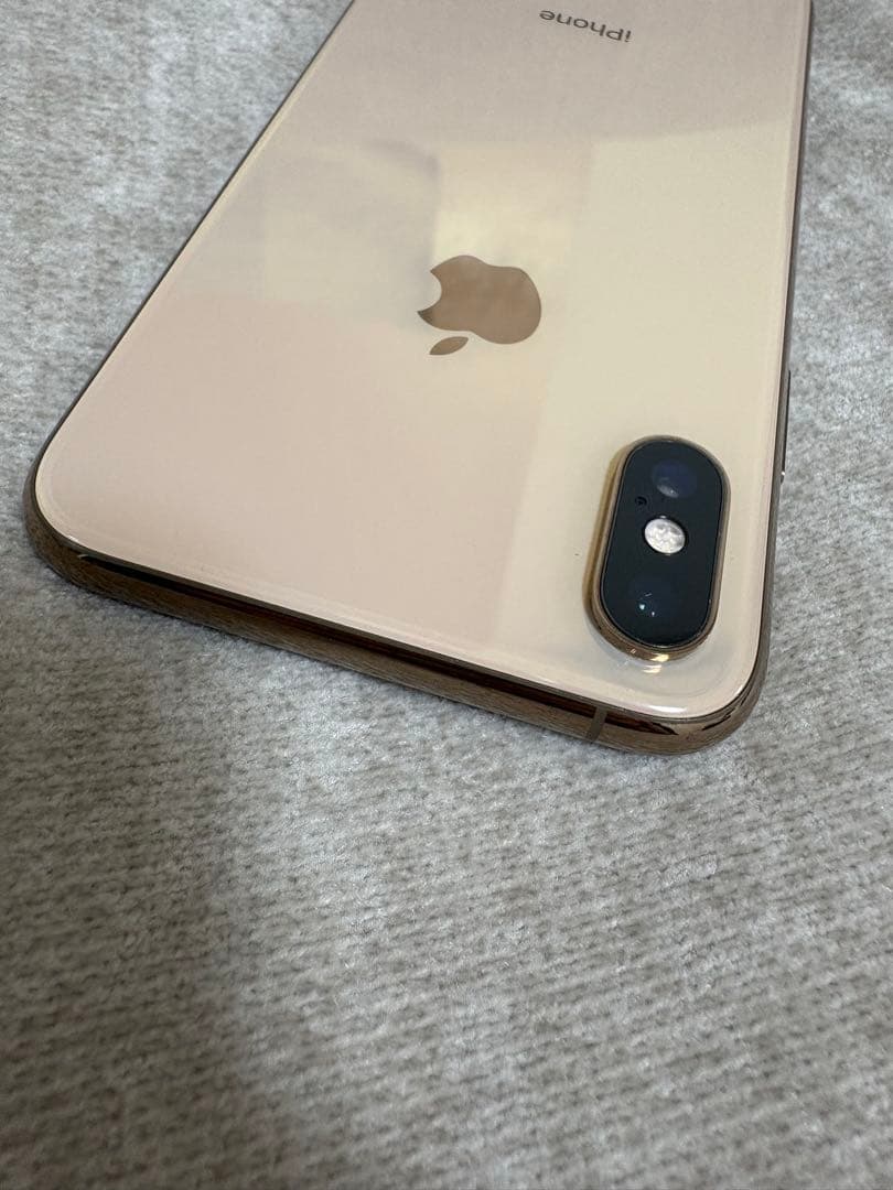 【Osaka walo ilayeki】 iPhone Xs ジャンク品