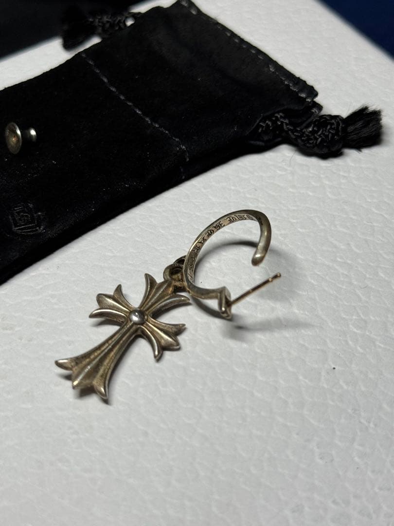 し*ん様 クロムハーツ タイニー CH クロス フープ ピアス シルバー925