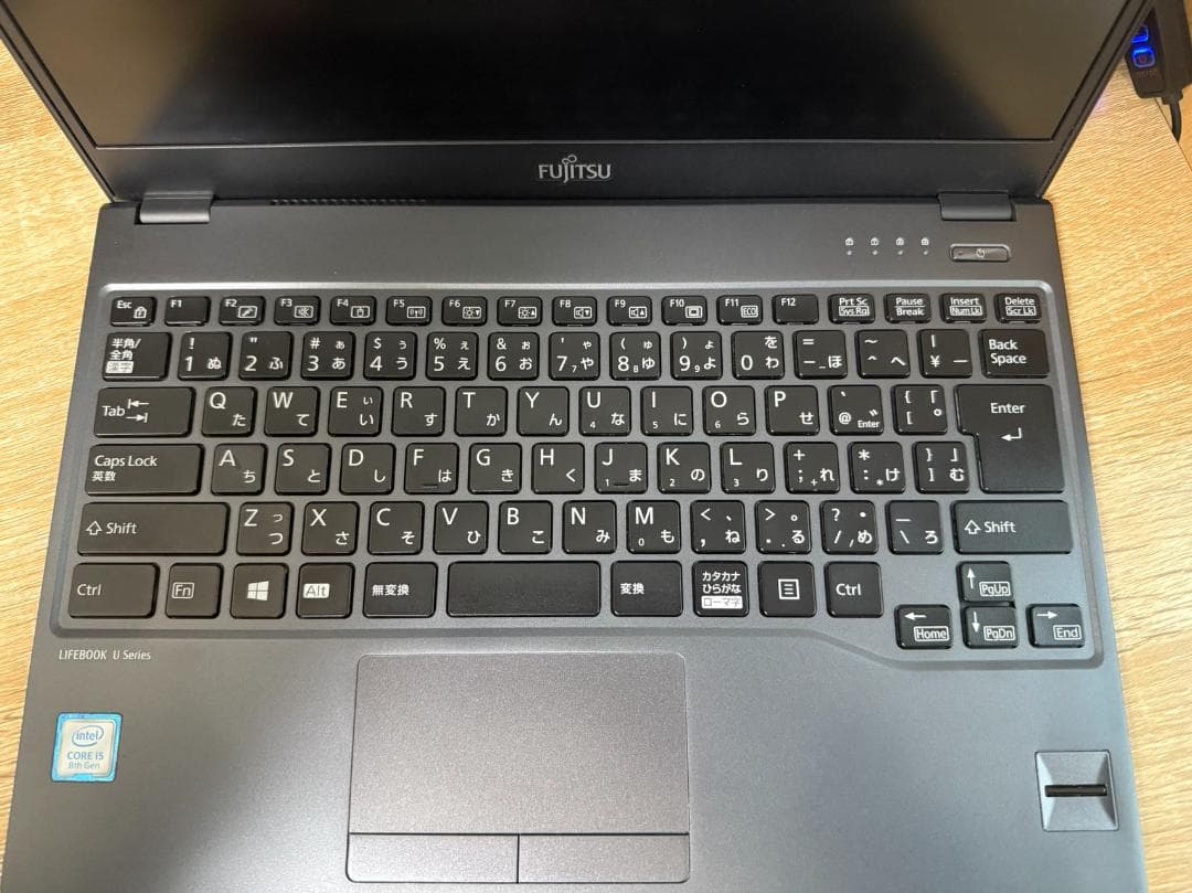 美品 富士通 第8世代 i5 8GB SSD256GB Office2021付き