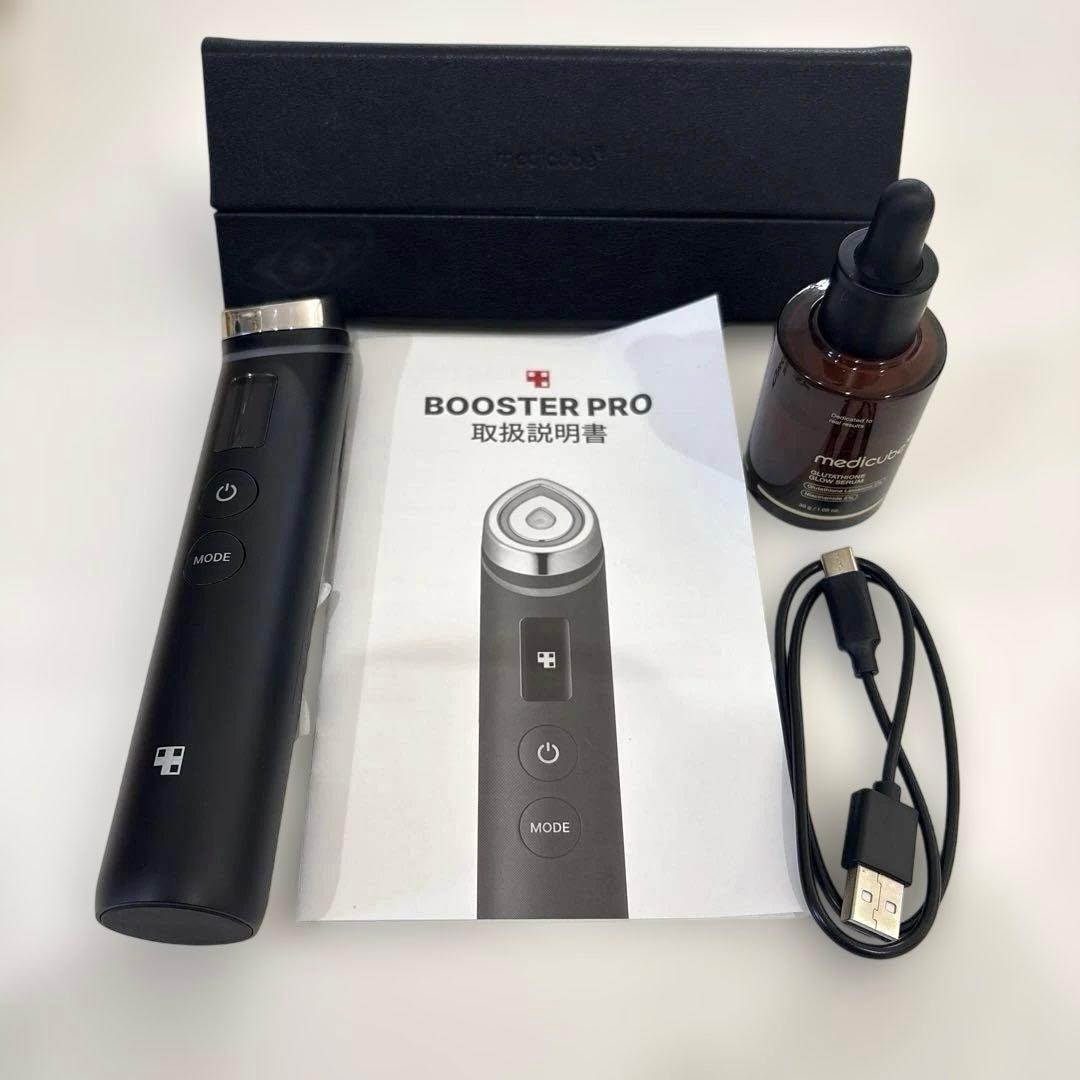 medicube BOOSTER PRO 美顔器 グローセラム付き