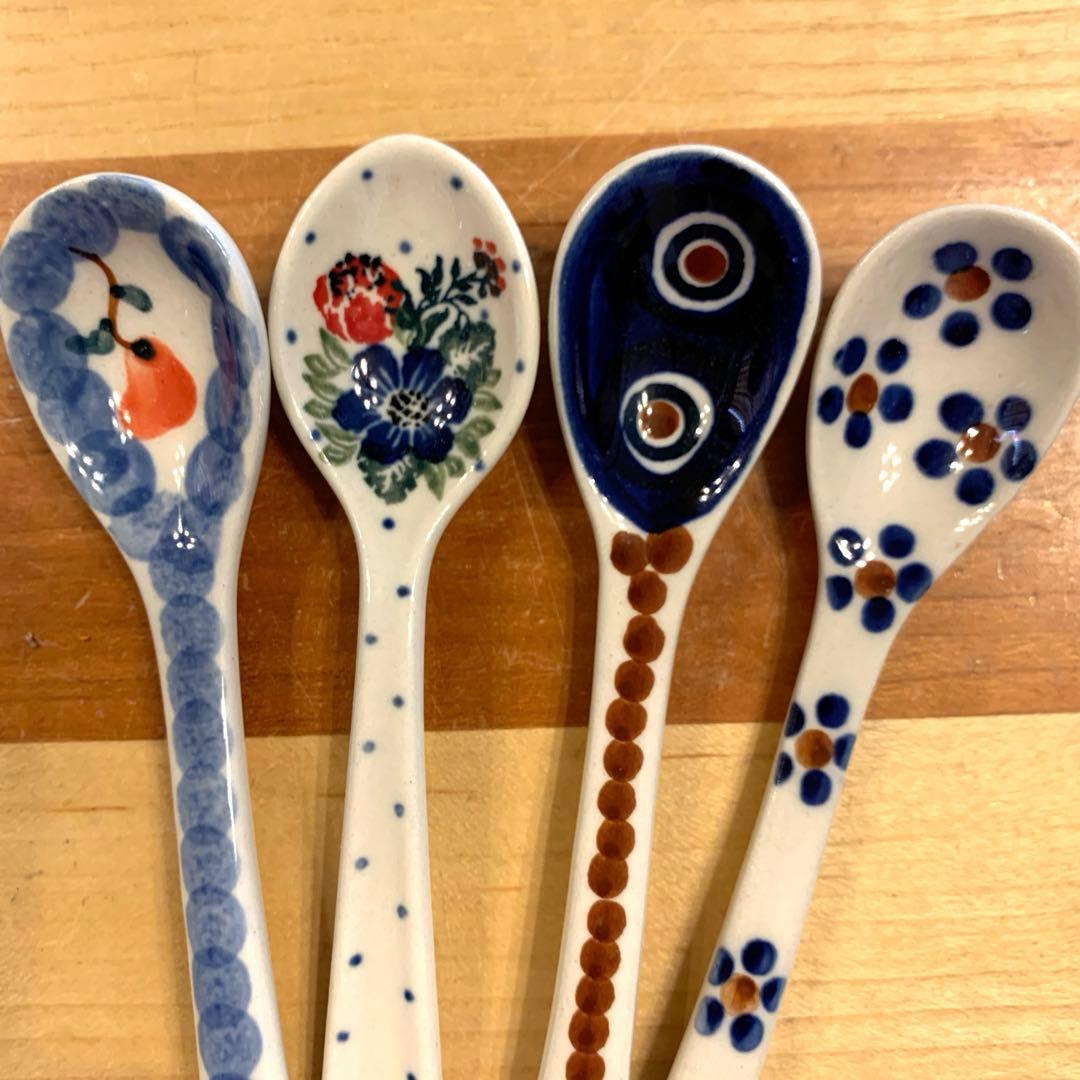 ポーリッシュ陶磁器スプーン ティーバックレスト