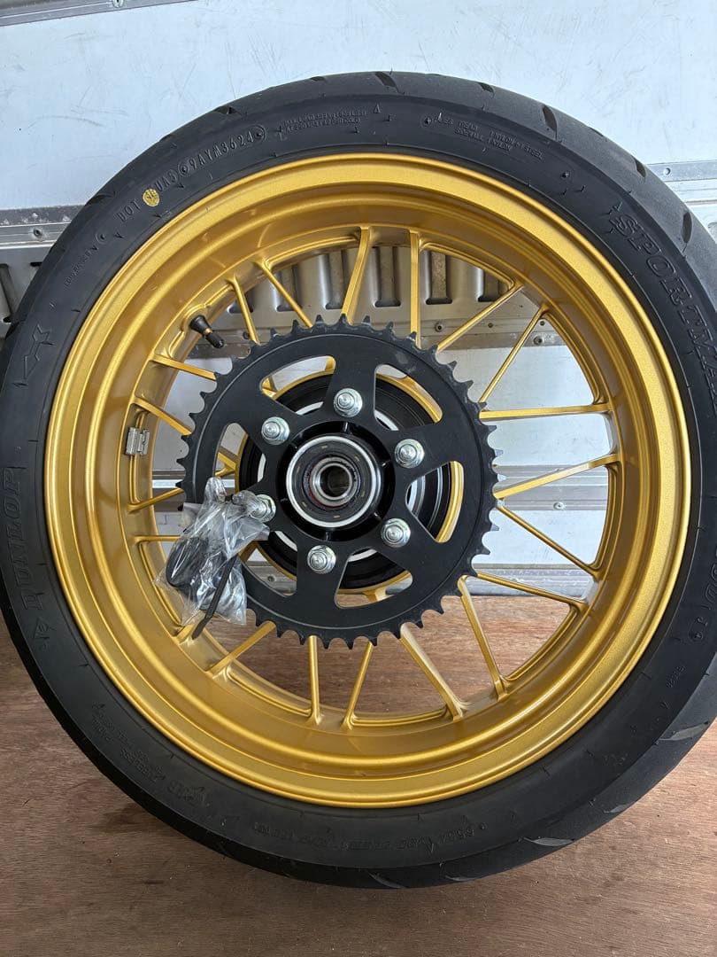 z900rs se ホイールタイヤセット